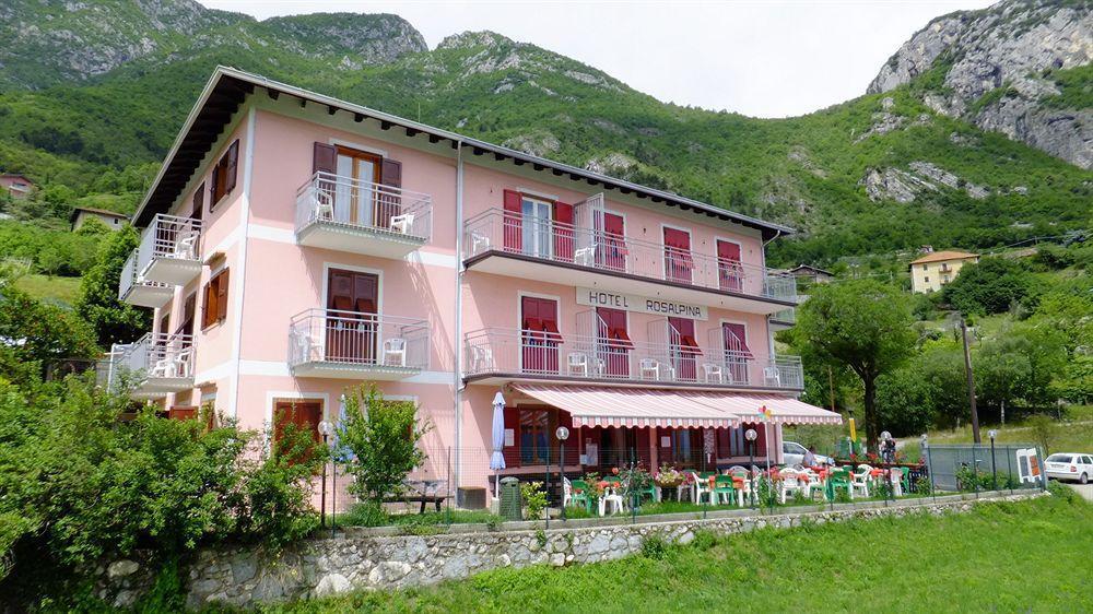 Hotel Rosalpina Рива-дель-Гарда Екстер'єр фото